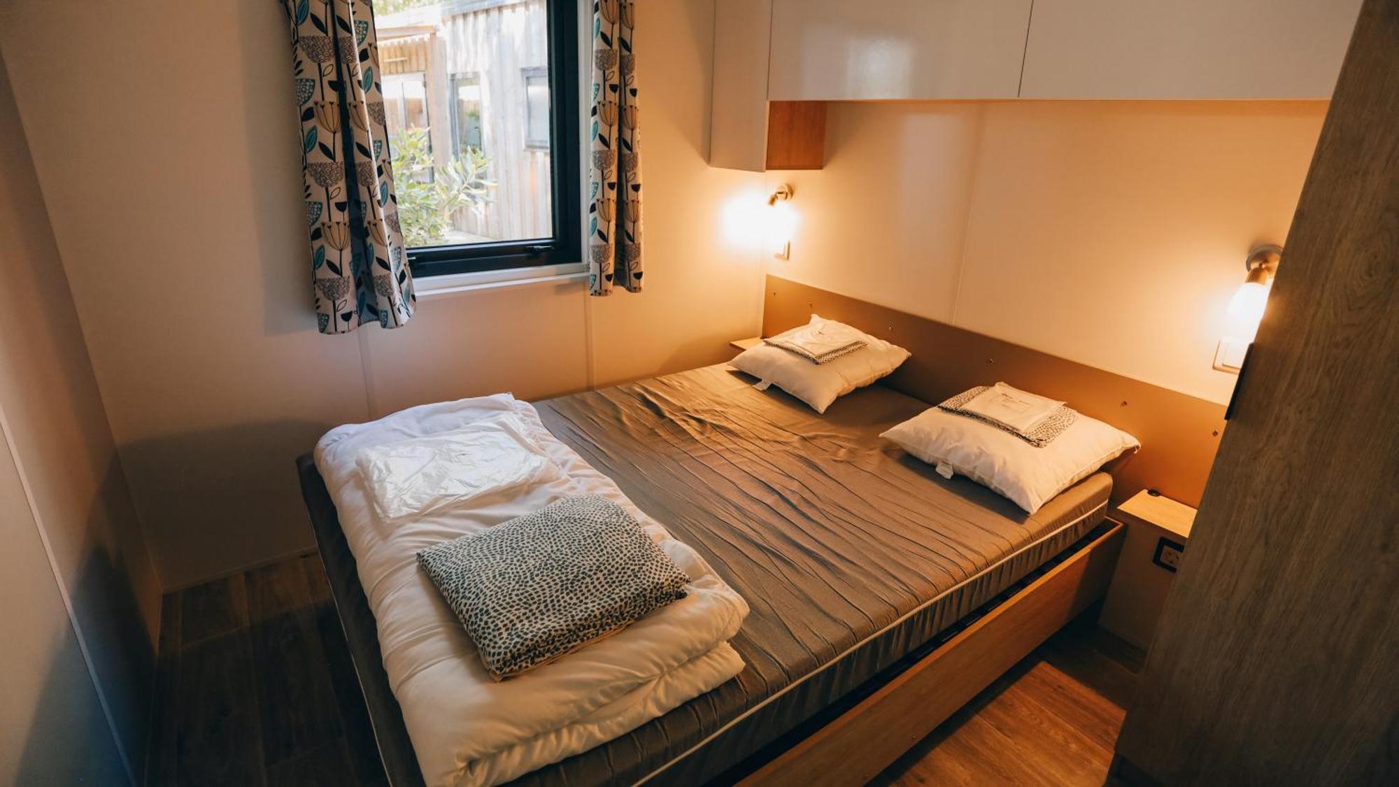 Camping La Pree Les Portes-en-Re Phòng bức ảnh