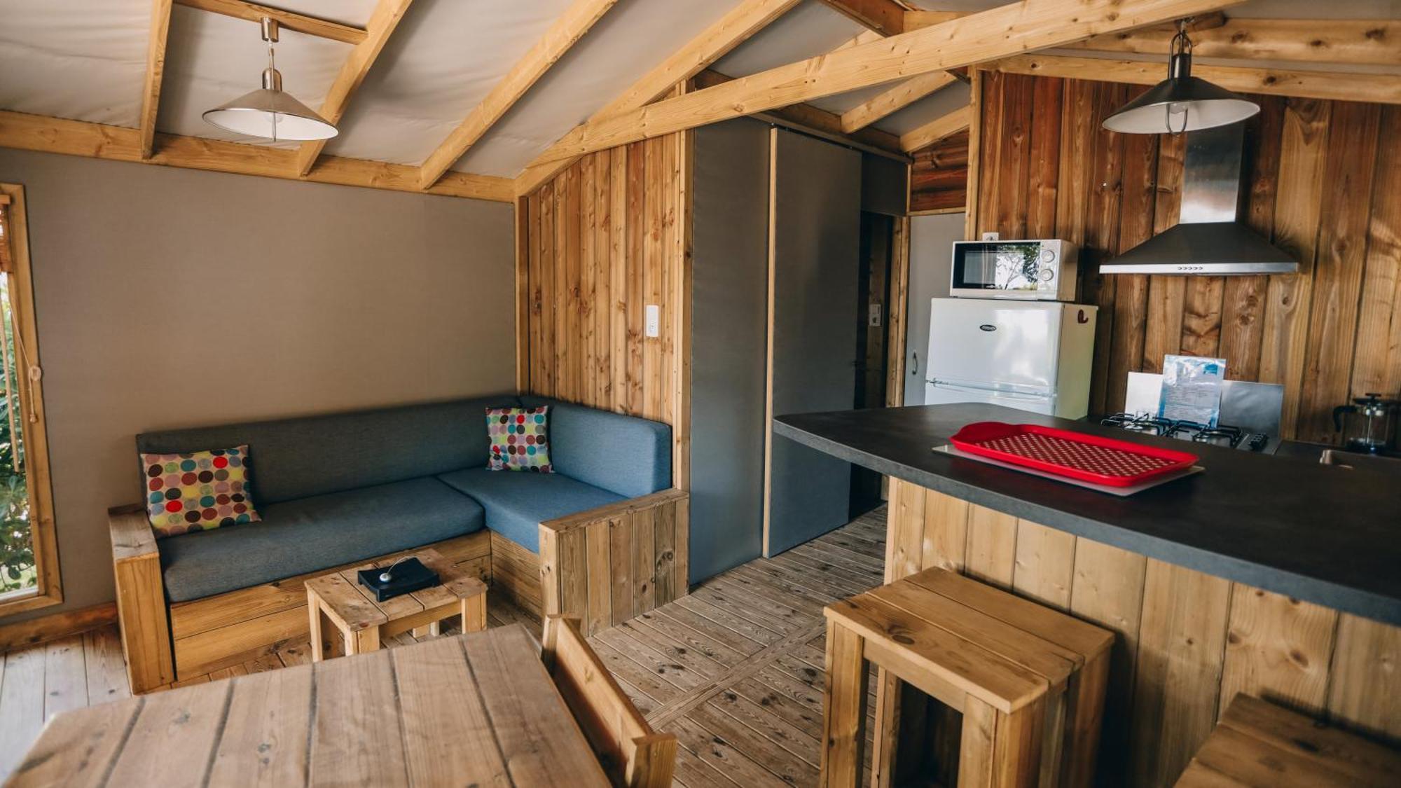 Camping La Pree Les Portes-en-Re Phòng bức ảnh